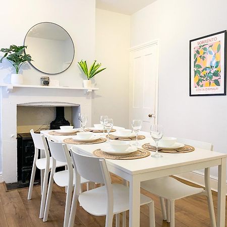 Stylish 3-Bedroom Home In Canterbury City-Centre - Superb Location! Zewnętrze zdjęcie